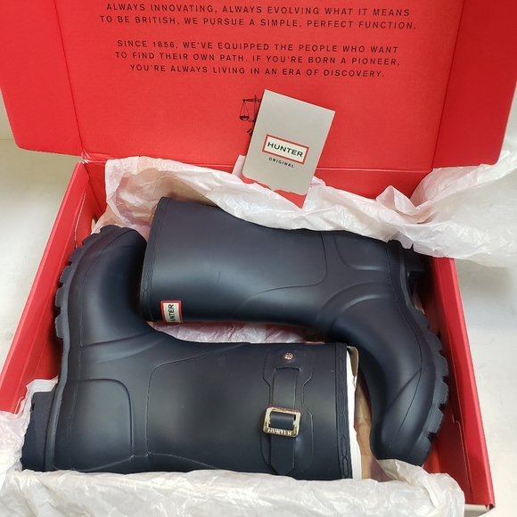 Hunter Original Short Boot in Navy NIB - Picture 6 of 9